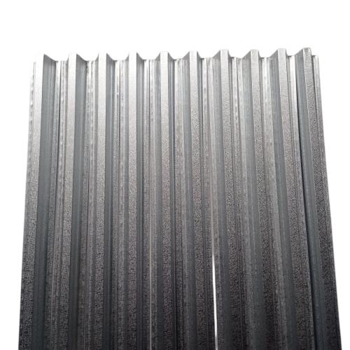 0.45 MM x 6 M / TM Reng Atap Baja Ringan Batang