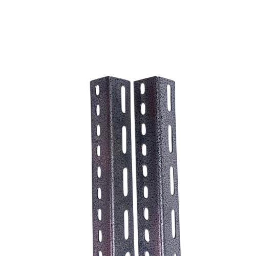 4 CM x 4 CM / TM Siku L Lubang Besi Warna Permukaan Standard Batang