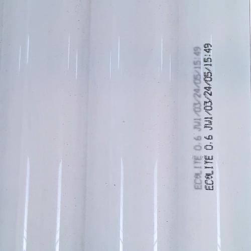 0.6 MM x 80 CM x 180 CM / ECOLITE Seng Gelombang UV Transparan Lembar