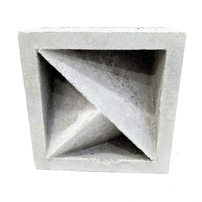 20 CM x 20 CM / TM 52 Rooster Lubang Angin Semen 1 Sisi Biji