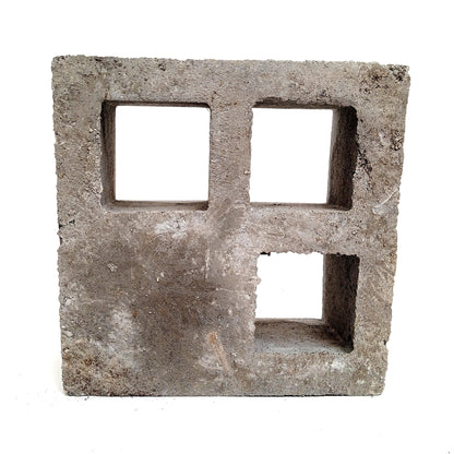 20 CM x 20 CM / BL 57 Rooster Lubang Angin Semen 1 Sisi Biji