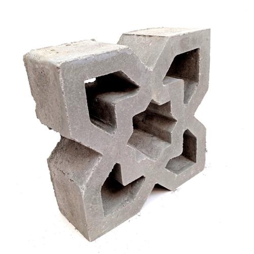 20 CM x 20 CM / BL 56 Rooster Lubang Angin Semen 1 Sisi Biji