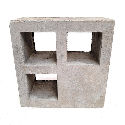 20 CM x 20 CM / BL 57 Rooster Lubang Angin Semen 1 Sisi Biji