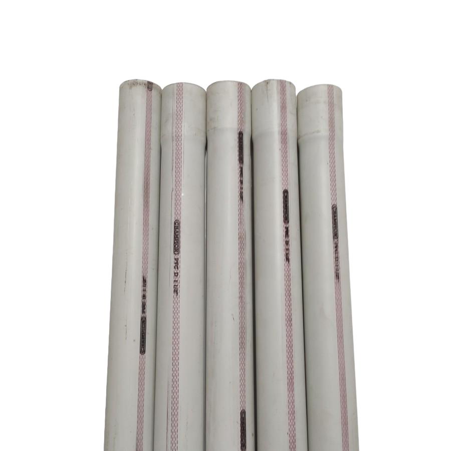 1 1/2 IN x 400 CM / CHAMPION D Lis Merah Pipa Pralon Paralon PVC Putih Batang