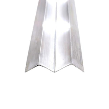 1.5 CM x 1.5 CM x 6 M / NM Lis Meja Etalase Rak Siku Aluminium Batang