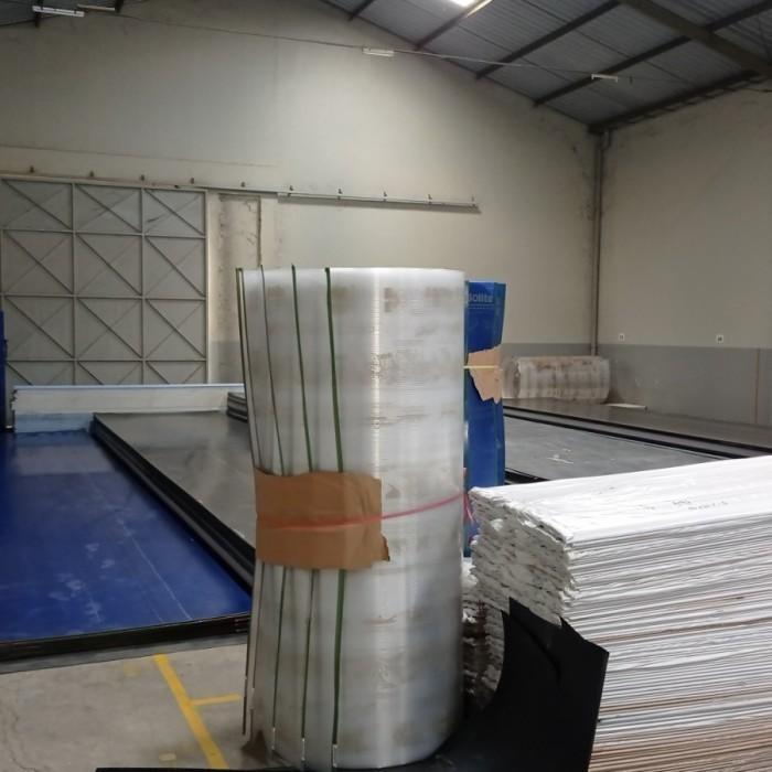 5 MM x 2.1 M x 11.8 M / TWINLITE GEN 2 Atap Polykarbonat Rongga DarkGrey Roll