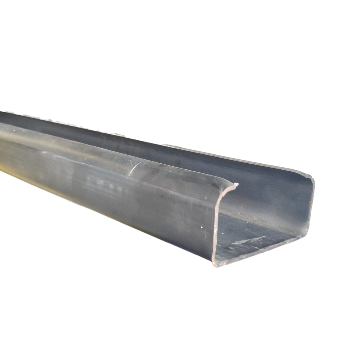 2.3 MM x 100 MM x 50 MM / TM CNP Besi Canal C Batang