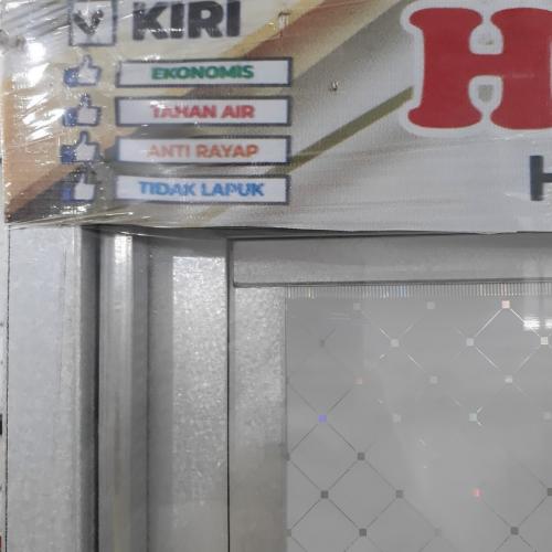 8 CM x 66 CM x 195 CM / HILTON Pintu Kamar Mandi Galvalum Kiri Set