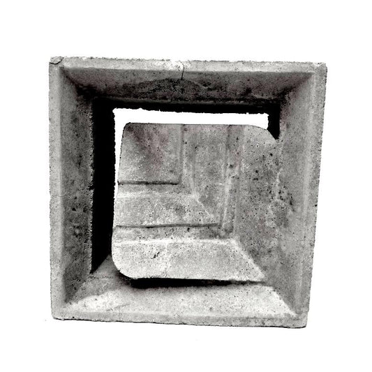 20 CM x 20 CM / BL 53 Rooster Lubang Angin Semen 1 sisi Biji