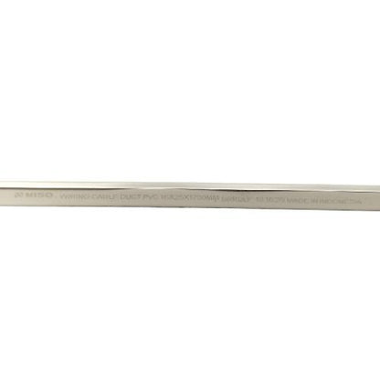 16 MM x 25 MM x 1700 MM / NISO Kabel Dak Ducting Trunking Protector Putih Batang