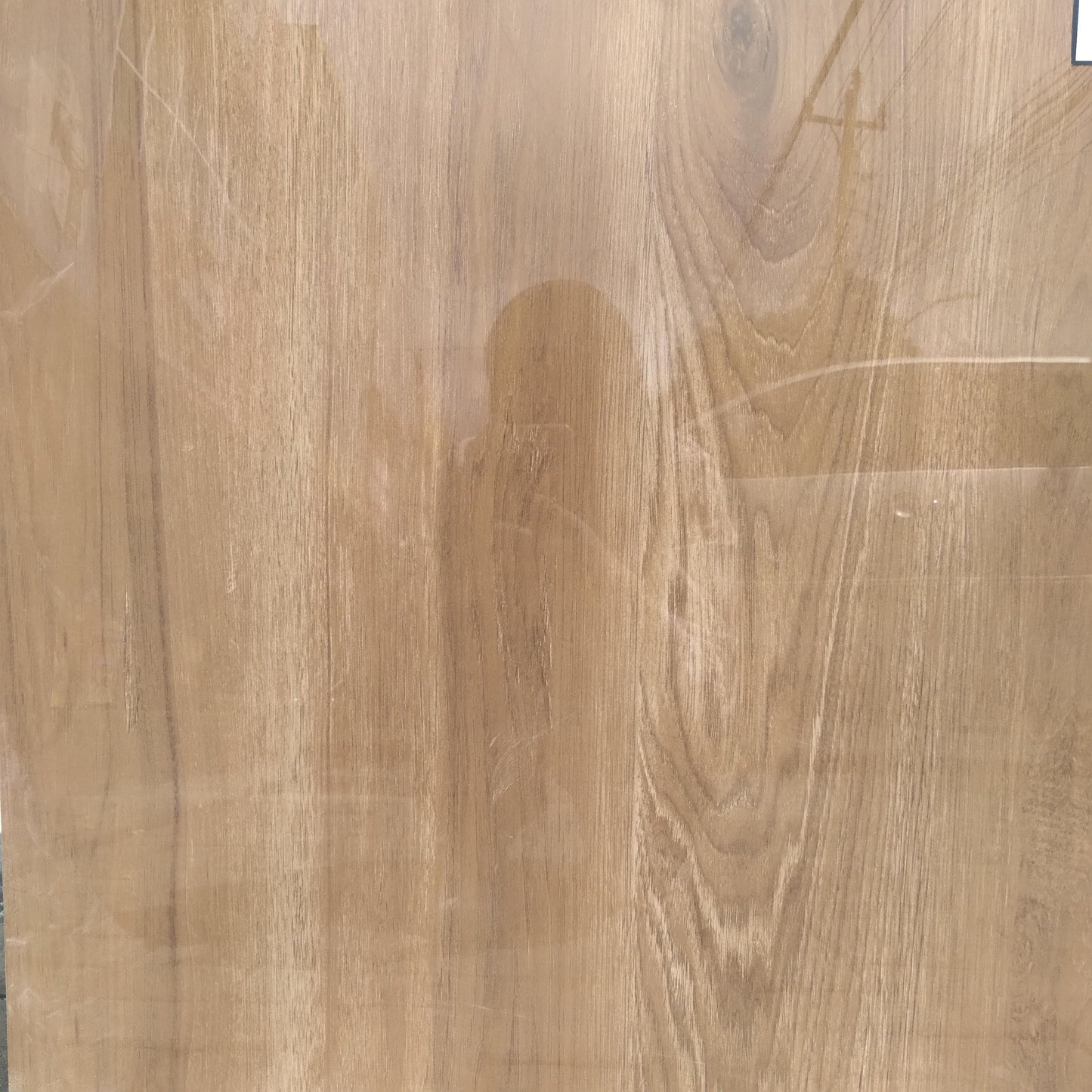 60 CM x 60 CM / SERENITY WALNUT Granit Lantai Rumah Glossy Dus