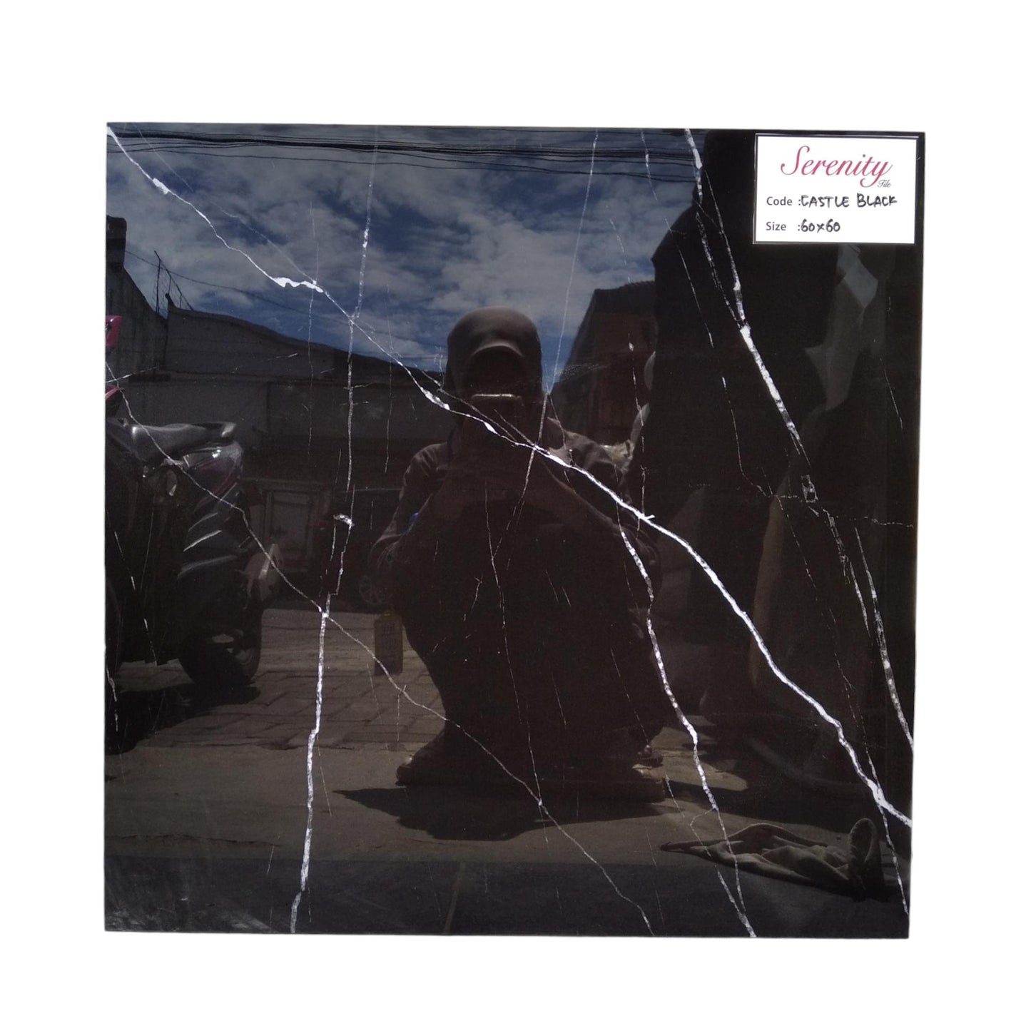 60 CM x 60 CM / SERENITY CASTLE BLACK Granit Lantai Rumah Glossy Dus