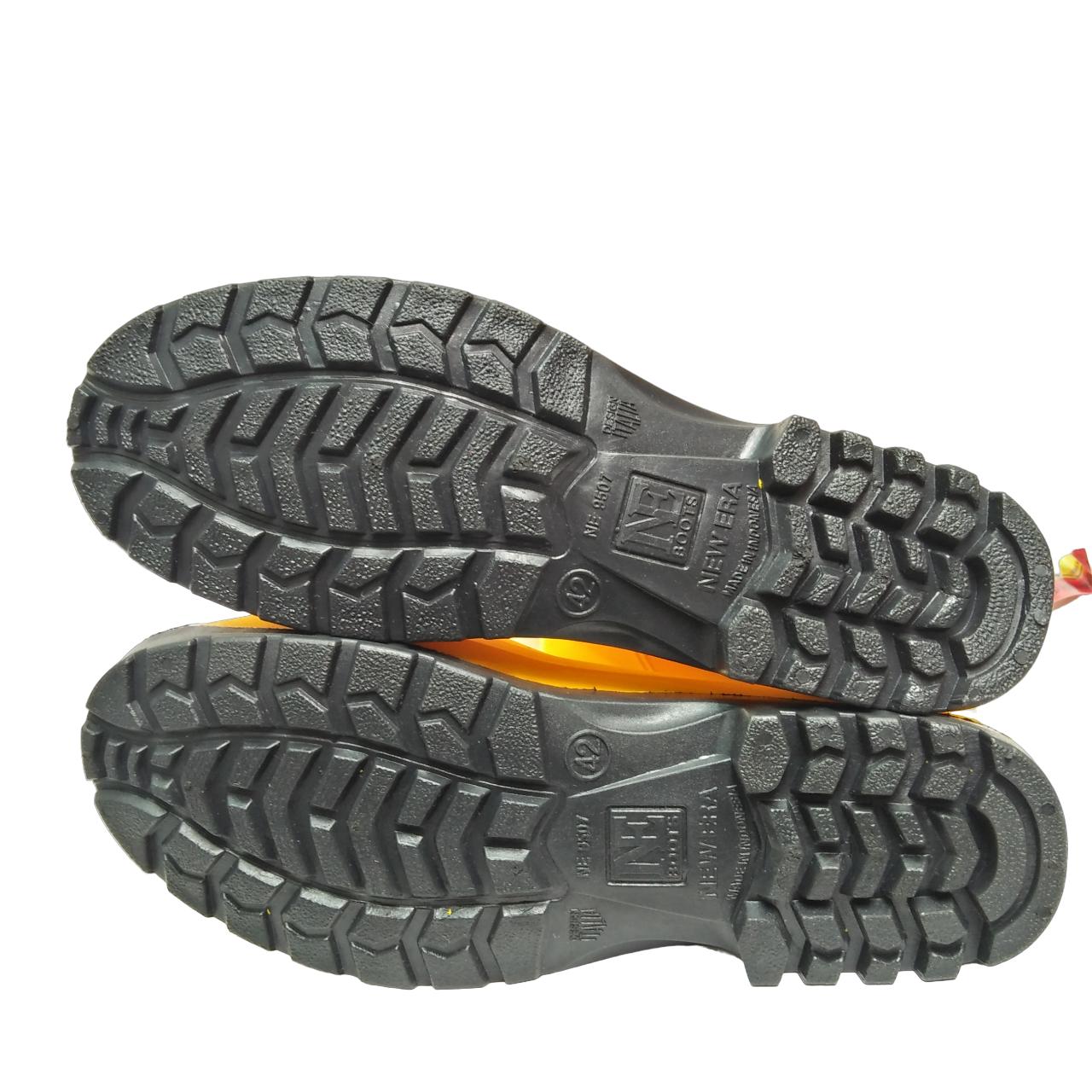 NO 42/NEW ERA Sepatu Boot Kebun Pabrik Proyek Safety Karet Kuning Set