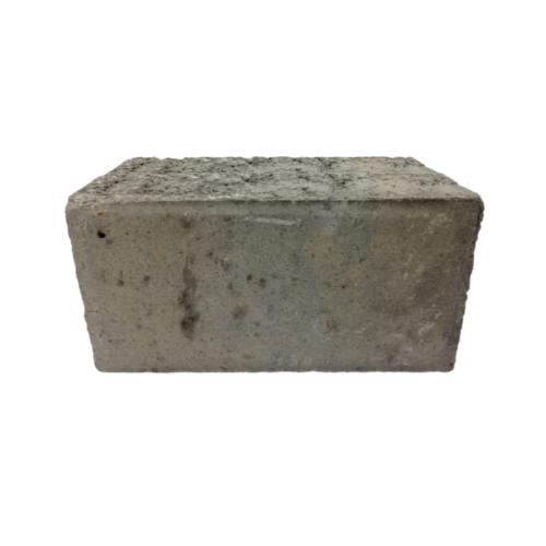 8 CM x 10 CM x 20 CM / TM BATA K300 Paving Block Conblock Parkiran Teras Biji