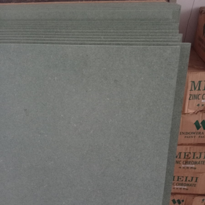 12 MM X 120 CM X 240 CM / HMR MDF Board Hijau Anti Rayap Lembab Lembar